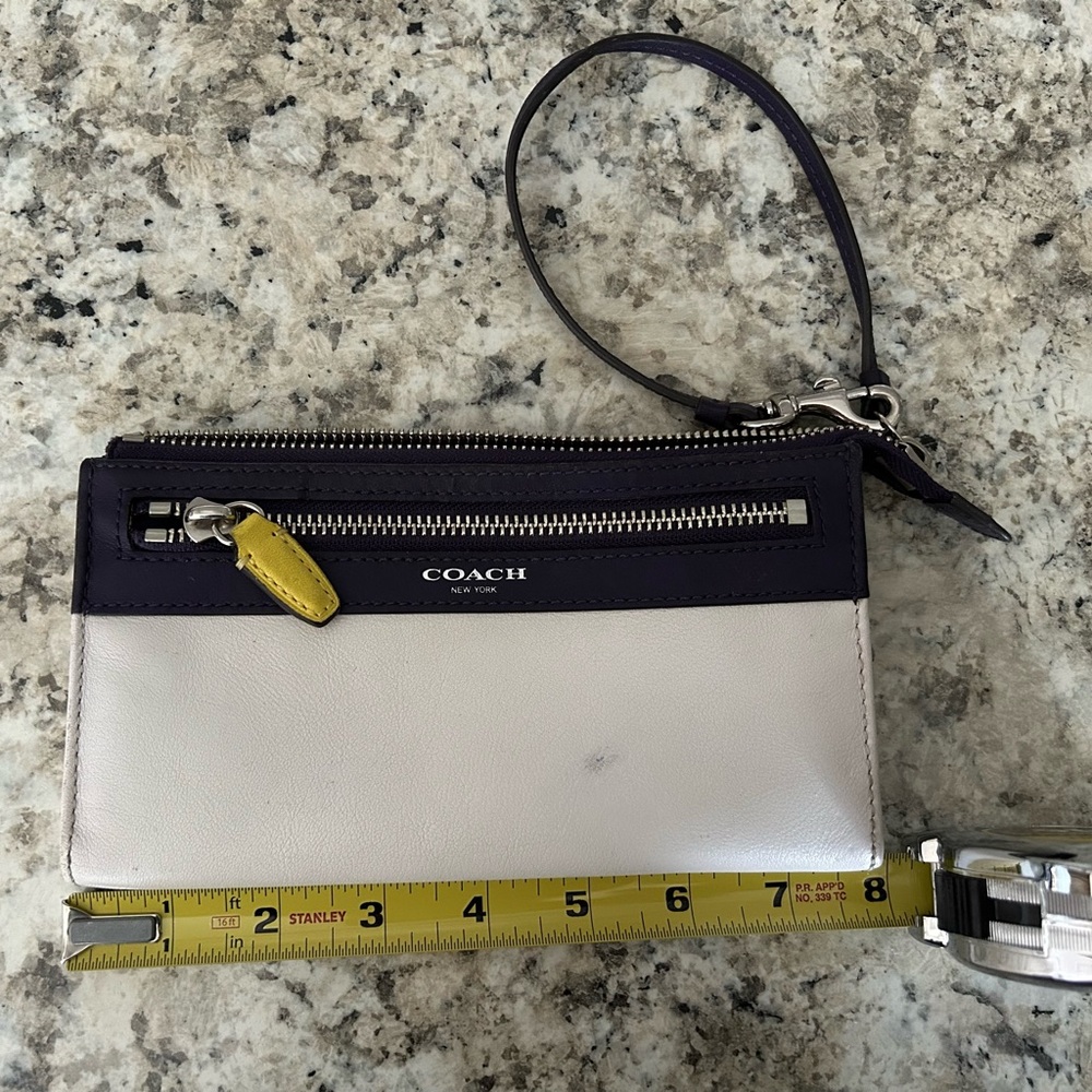 Coach Leather Legacy Zippy Wristlet Wallet Colorblock Purple White - Picture 13 of 16